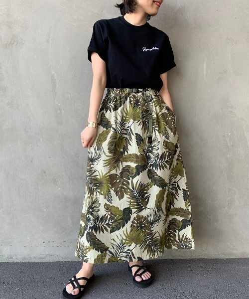 GYMPHLEX（ジムフレックス）の「[GYMPHLEX/ジムフレックス] ロゴ刺繍Tシャツ（Tシャツ/カットソー・レディース・ホワイト/グレー/ネイビー/ホワイト×ネイビー/ブラック/ベージュ/ホワイト×カーキブラウン/チャコール/ライトベージュ・14/L/M）」の16枚目の写真