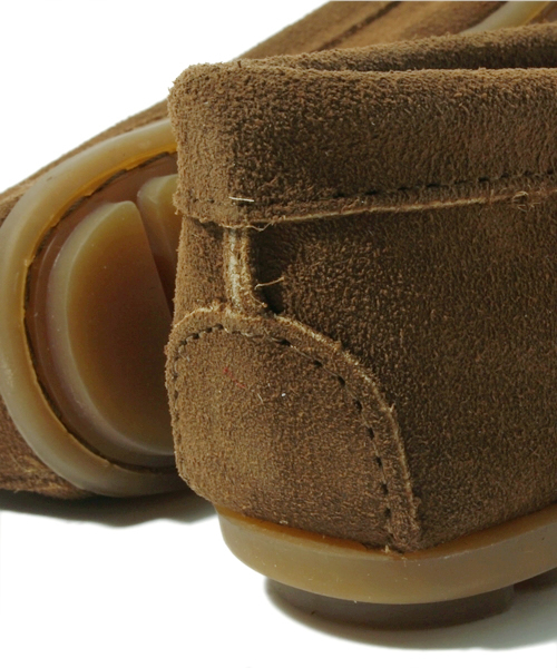 SHIPS for women(シップスフォーウィメン)の「MINNETONKA:スエード モカシン(モカシン/デッキシューズ・レディース・ブラウン・37/38/35/36)」の7枚目の写真