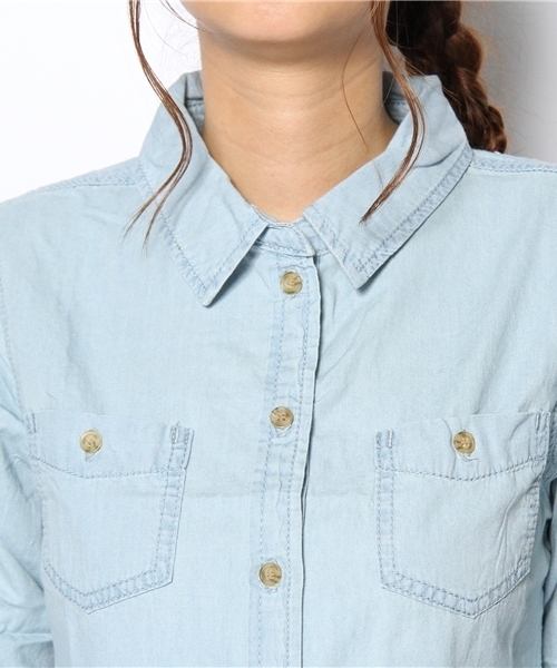 Auntie Rosa（アンティローザ）の「ライトオンスカラーデニムＳＨ（シャツ/ブラウス・レディース・ブルー/ピンク・L size/M size/XS size/S size）」の6枚目の写真