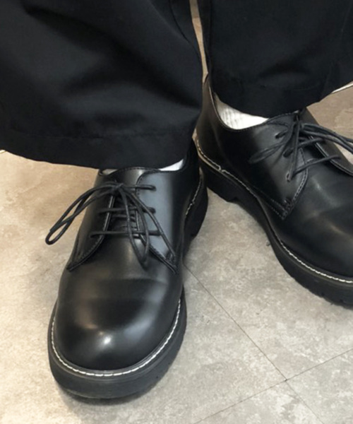 Confirm（コンファーム）の「Confirm / コンファーム 3ホールオックスフォードシューズ（ドレスシューズ・メンズ・ブラック/ブラック系その他・M/L）」の3枚目の写真