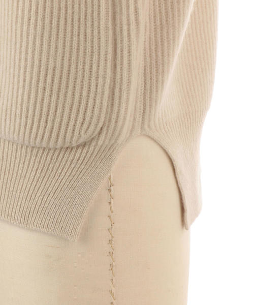 Drawer(ドゥロワー)の「Drawer 9Gウールカシミヤアゼ編みカーディガン(カーディガン/ボレロ・レディース・ライトグレー/ベージュ/ネイビー・2/1)」の6枚目の写真