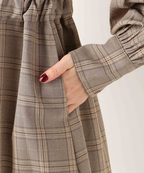 archives（アルシーヴ）の「ハトメリボンガウンワンピース（ワンピース・レディース・ブラウン/モカ/ベージュ/パープル/ラベンダー/ピンクベージュ・MEDIUM）」の11枚目の写真