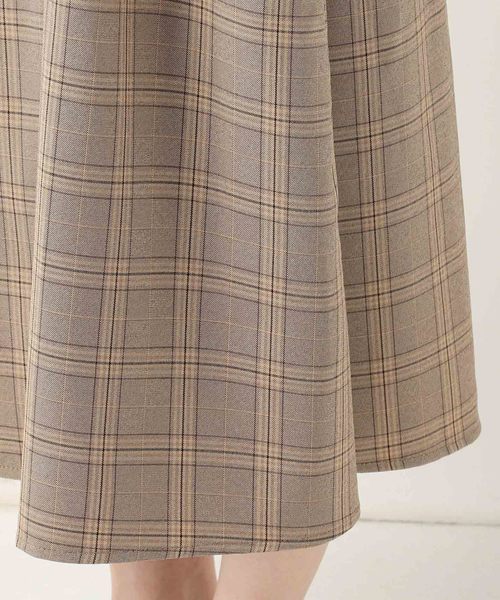 archives（アルシーヴ）の「ハトメリボンガウンワンピース（ワンピース・レディース・ブラウン/モカ/ベージュ/パープル/ラベンダー/ピンクベージュ・MEDIUM）」の12枚目の写真