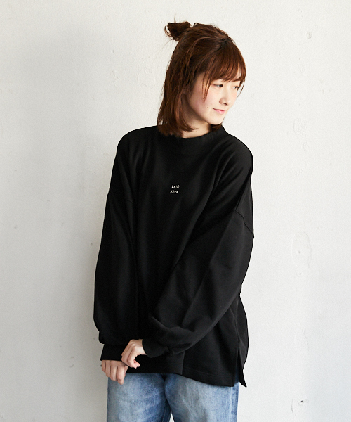 PairPair（ペアペア）の「裏毛ボックスロゴ刺繍ボリューム袖プルオーバー（Tシャツ/カットソー・レディース・ブラック/ベージュ・FREE）」の7枚目の写真