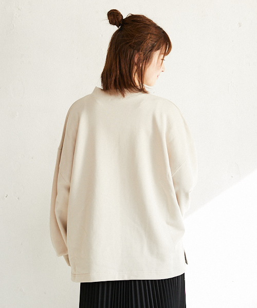 PairPair（ペアペア）の「裏毛ボックスロゴ刺繍ボリューム袖プルオーバー（Tシャツ/カットソー・レディース・ブラック/ベージュ・FREE）」の16枚目の写真