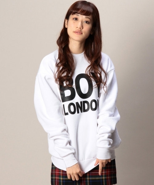 BEAUTY&YOUTH UNITED ARROWS（ビューティーアンドユースユナイテッドアローズ）の「BY BOY LONDON ロゴスウェットプルオーバー 2 ◆（スウェット・レディース・ホワイト/ブラック・SMALL）」の2枚目の写真
