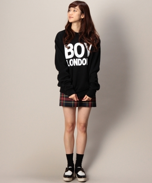 BEAUTY&YOUTH UNITED ARROWS（ビューティーアンドユースユナイテッドアローズ）の「BY BOY LONDON ロゴスウェットプルオーバー 2 ◆（スウェット・レディース・ホワイト/ブラック・SMALL）」の11枚目の写真