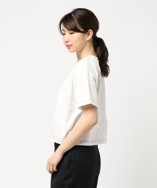 LOWRYS FARM（ローリーズファーム）の「ステッチショートＴＥＥ　832841（Tシャツ/カットソー・レディース・ブラック/オフホワイト/イエロー/グリーン・FREE）」の5枚目の写真
