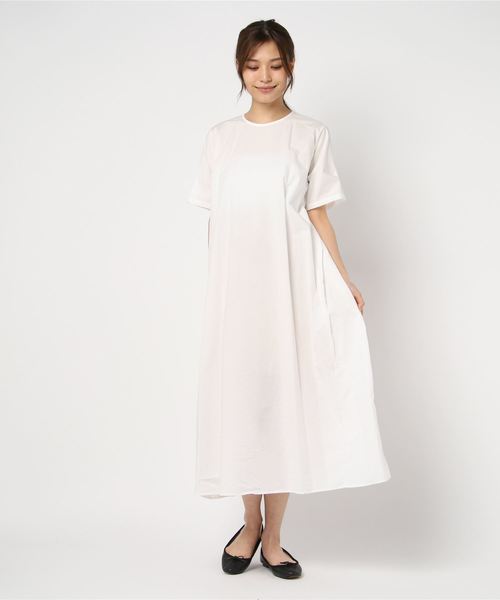 MidiUmi(ミディウミ)の「SIDE_TUCK_ROBE(ワンピース・レディース・ブラック/ネイビー/オフホワイト・FREE)」の2枚目の写真
