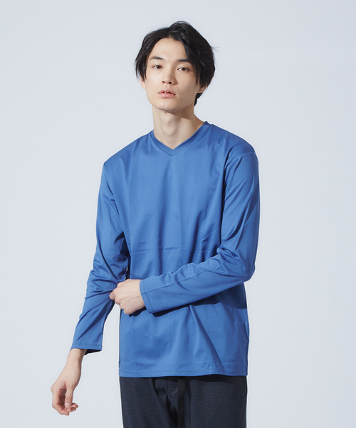 ABAHOUSE GRAY(アバハウスグレイ)の「【展開店舗限定】シルケット天竺VネックロングTシャツ(ブルーカラー)(Tシャツ/カットソー・メンズ・ブラウン/ブルー・46/48/50)」の2枚目の写真