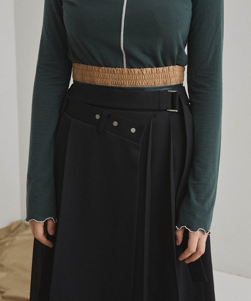 UNITED TOKYO（ユナイテッドトウキョウ）の「ミルフィセミタイトスカート（スカート・レディース・ワインレッド/カーキ/ブラック・1/2）」の9枚目の写真