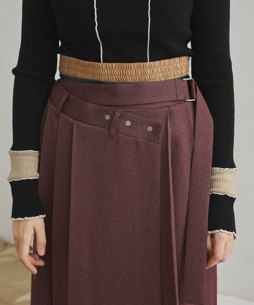 UNITED TOKYO（ユナイテッドトウキョウ）の「ミルフィセミタイトスカート（スカート・レディース・ワインレッド/カーキ/ブラック・1/2）」の4枚目の写真