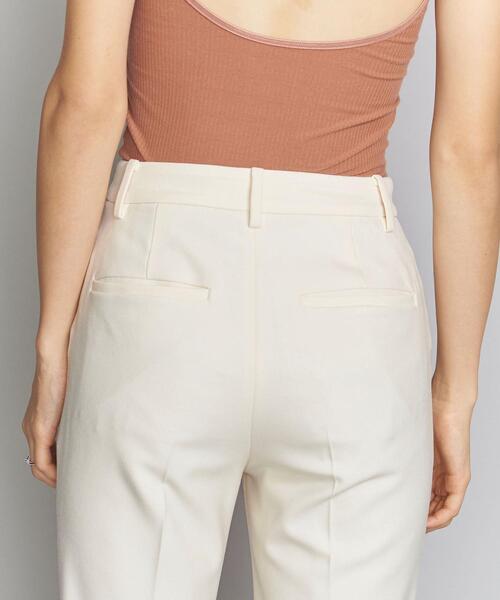 BEAUTY&YOUTH UNITED ARROWS（ビューティーアンドユースユナイテッドアローズ）の「BY ツイルテーパードパンツ/オフホワイト◆（その他パンツ・レディース・オフホワイト・SMALL/MEDIUM/LARGE）」の6枚目の写真