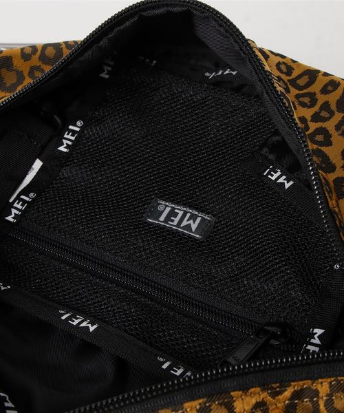 MEI（メイ）の「MEI LEOPARD BOTTOMLINE ヒョウ柄 ボディバッグ MEI
