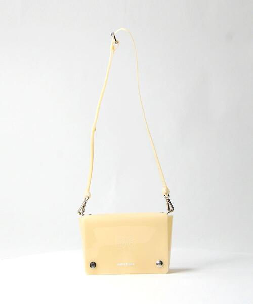 NaNa-NaNa（ナナナナ）の「＜nana-nana＞B6 クリアショルダーバッグ -2WAY- Ψ（ショルダーバッグ・レディース・ナチュラル・FREE）」の3枚目の写真