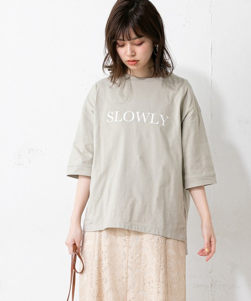 natural couture（ナチュラルクチュール）の「6分袖大人ロゴＴ（Tシャツ/カットソー・レディース・オフホワイト/ミント/モカ/スミクロ・FREE）」の4枚目の写真