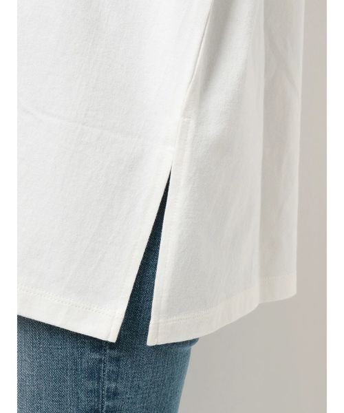 GYDA(ジェイダ)の「NOPE VネックTシャツ(Tシャツ/カットソー・レディース・オフホワイト/チャコールグレー/ベージュ・FREE)」の18枚目の写真