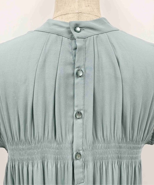 PICCIN（ピッチン）の「マジョリカフレンチスリーブブラウス（シャツ/ブラウス・レディース・ブラック/ベージュ/サックスブルー/オレンジ・M/L）」の9枚目の写真