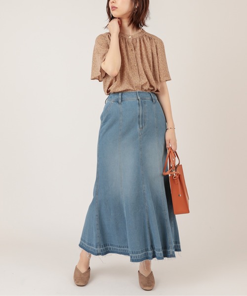 natural couture（ナチュラルクチュール）の「【ZOZO限定】とろみサテンフレア袖ギャザーブラウス（シャツ/ブラウス・レディース・ベージュ/ブラウン/グリーン/アイボリー/その他1/その他2・FREE）」の15枚目の写真