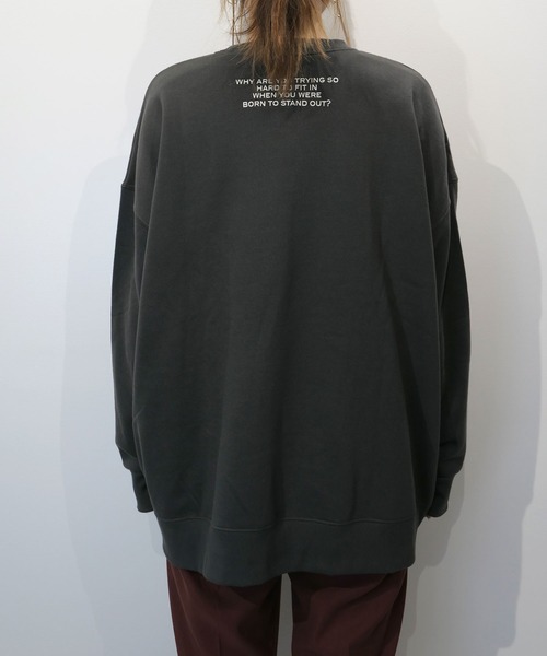 CORNERS（コーナーズ）の「裏起毛カレッジロゴビッグシルエットスウェットトレーナー（スウェット・レディース・カーキ/ブルー/オートミール/ベージュ系その他/スミクロ/杢グレー/ネイビー/グリーン・FREE）」の15枚目の写真