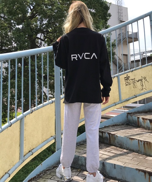 RVCA（ルーカ）の「RVCA/ルーカ ビッグシルエット バックプリントロンT BA044-055（Tシャツ/カットソー・レディース・ブルー/ホワイト/ブラック・S/XS）」の19枚目の写真