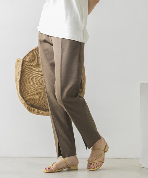 URBAN RESEARCH（アーバンリサーチ）の「麻ストレッチセンタースリットパンツ（その他パンツ・レディース・ネイビー/ブラウン・38/36）」の4枚目の写真
