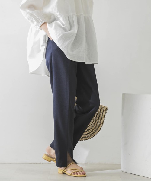 URBAN RESEARCH（アーバンリサーチ）の「麻ストレッチセンタースリットパンツ（その他パンツ・レディース・ネイビー/ブラウン・38/36）」の9枚目の写真