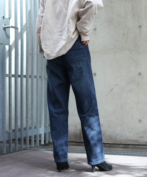 Fashion Letter(ファッションレター)の「ストレートデニムパンツ(デニムパンツ・レディース・ネイビー/ブルー/ワンウォッシュ・LL/3L/4L/M/L)」の18枚目の写真