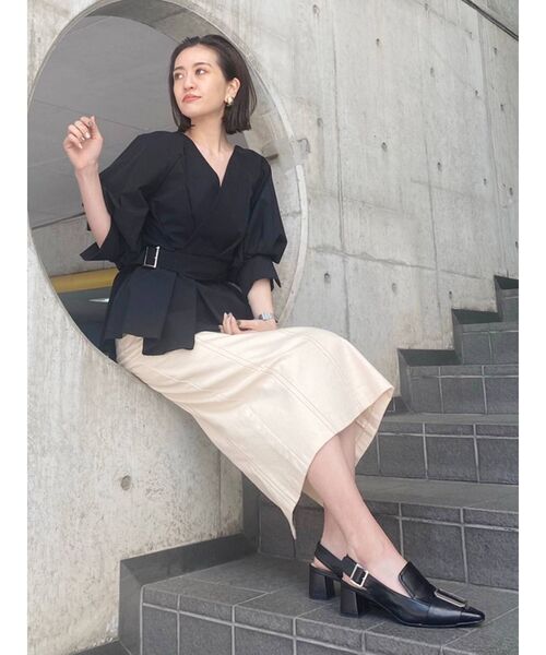 MURUA（ムルーア）の「バックオープンボリュームスリーブシャツ（シャツ/ブラウス・レディース・ホワイト/ブラック/ベージュ/ライトグリーン・FREE）」の19枚目の写真