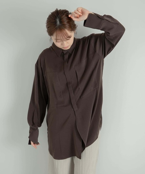 LAATO（ラート）の「BAND COLLAR SLIT BLOUSE（シャツ/ブラウス・レディース・ベージュ/ブラウン・FREE）」の11枚目の写真