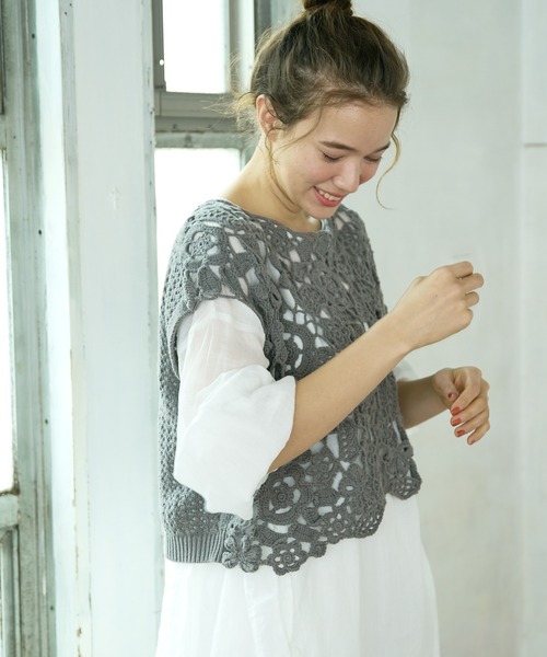 PUAL CE CIN（ピュアルセシン）の「ボタニカル カギ針ベスト（ベスト・レディース・ライトベージュ/グレー/アイボリー・FREE）」の20枚目の写真