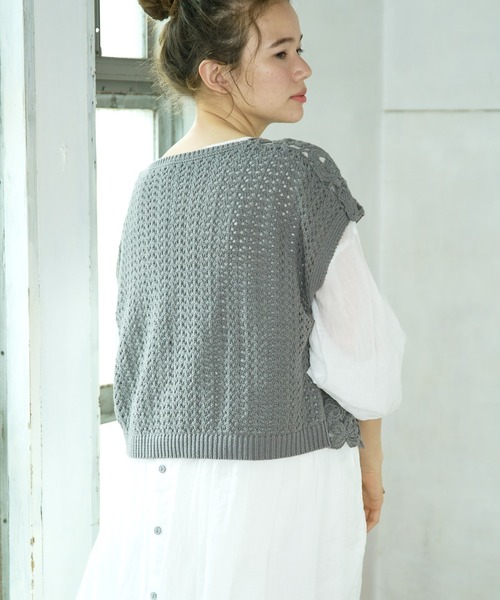 PUAL CE CIN（ピュアルセシン）の「ボタニカル カギ針ベスト（ベスト・レディース・ライトベージュ/グレー/アイボリー・FREE）」の13枚目の写真