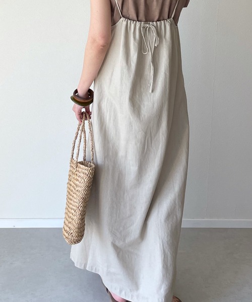 y/m by misato（イムバイミサト）の「チャイナボタンキャミワンピース（ワンピース・レディース・イエロー/ブラウン/ベージュ・FREE）」の12枚目の写真