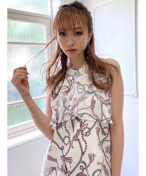 RESEXXY（リゼクシー）の「スカーフ柄ブラウス（シャツ/ブラウス・レディース・ホワイト/ブラック・FREE）」の8枚目の写真