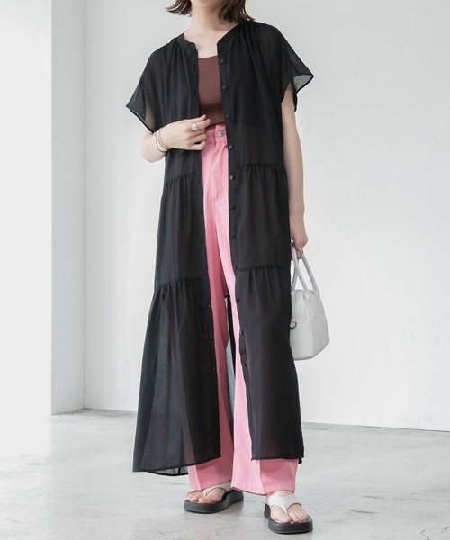 BONLECILL(ボンルシール)の「ふんわりガーゼ バンドカラー ティアード ロングシャツワンピース(ワンピース・レディース・ブラウン/ブラック/アイボリー・FREE)」の19枚目の写真