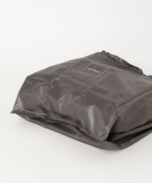 WILD THINGS（ワイルドシングス）の「【WILDTHINGS/ワイルドシングス】NECK POUCH TYPE MA1（ショルダーバッグ・メンズ・オリーブ/ブラック/グレイッシュベージュ・FREE）」の13枚目の写真