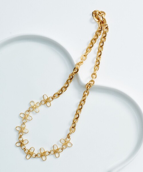 ANEVER(アンエバー)の「【平手友梨奈さん着用】ANEVER LOGO CHARM ネックレス(ネックレス・レディース・シルバー系/ゴールド系・F)」の2枚目の写真