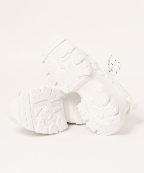 R&E（アールアンドイー）の「厚底ダッドスニーカー（スニーカー・レディース・ホワイト/ベージュ/ブラック/キャメル・LL/S/M/L）」の5枚目の写真