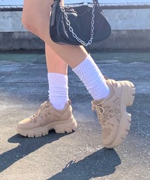 厚底ダッドスニーカー