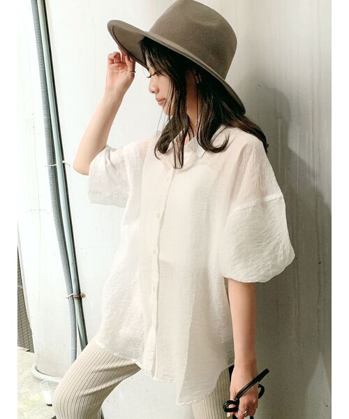 GYDA（ジェイダ）の「シースルーオーバーシャツ（シャツ/ブラウス・レディース・ブラック/ベージュ/オフホワイト・FREE）」の11枚目の写真