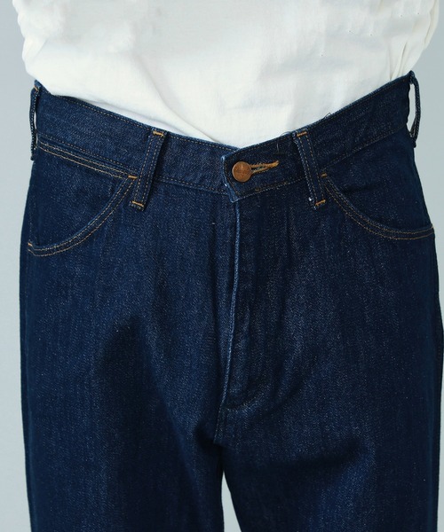 Wrangler(ラングラー)の「77MWZ BOOT CUT/ブーツカット フレアデニムパンツ(デニムパンツ・メンズ・ワンウォッシュ/インディゴブルー・27inch/28inch/29inch/30inch/31inch/32inch/33inch/34inch/36inch)」の6枚目の写真