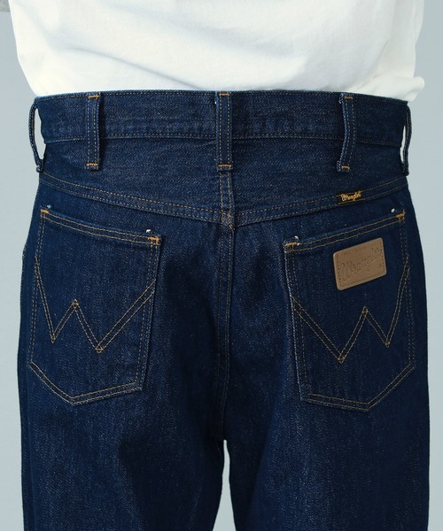 Wrangler(ラングラー)の「77MWZ BOOT CUT/ブーツカット フレアデニムパンツ(デニムパンツ・メンズ・ワンウォッシュ/インディゴブルー・27inch/28inch/29inch/30inch/31inch/32inch/33inch/34inch/36inch)」の4枚目の写真