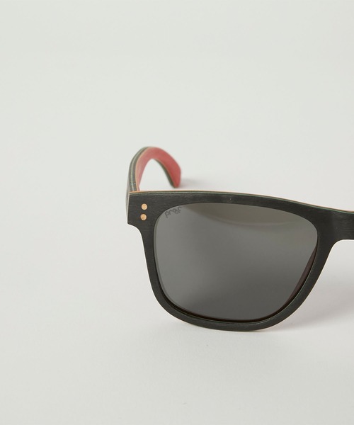 Proof Eyewear(プルーフアイウェア)の「Proof Eyewear/プルーフアイウェア ONTARIO(サングラス・メンズ・ブラック/ダークブラウン/ブラウン・FREE)」の5枚目の写真