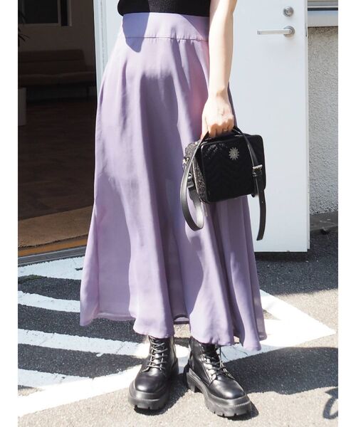 EVRIS（エヴリス）の「バックスリットロングスカート（スカート・レディース・グリーン/その他1/パープル・FREE）」の9枚目の写真