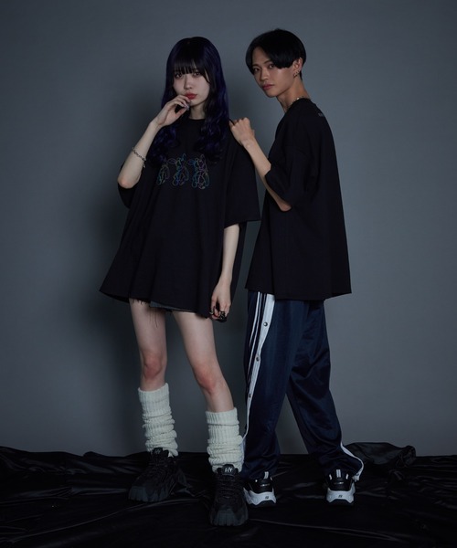 Whinny（ホワイニー）の「Whinny/みつごちゃん（Tシャツ/カットソー・レディース・ブラック/ブルー・FREE）」の17枚目の写真