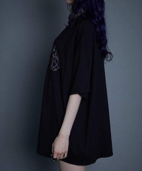 Whinny（ホワイニー）の「Whinny/みつごちゃん（Tシャツ/カットソー・レディース・ブラック/ブルー・FREE）」の9枚目の写真