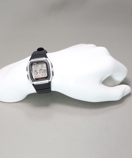 CASIO(カシオ)の「CASIO Collection / W-96H-1AJH(デジタル腕時計・メンズ・ブラック・FREE)」の6枚目の写真
