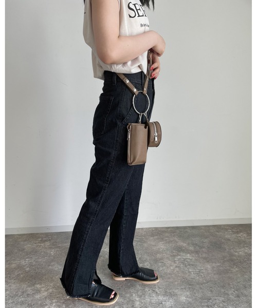 MLI'A（エムリア）の「センタースリットデニムパンツ（デニムパンツ・レディース・ブラック/インディゴブルー/ブルー系その他・FREE）」の17枚目の写真