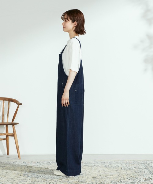 ONIGIRI（オニギリ）の「デニム　サロペット（サロペット/オーバーオール・レディース・ネイビー・MEDIUM/LARGE）」の2枚目の写真