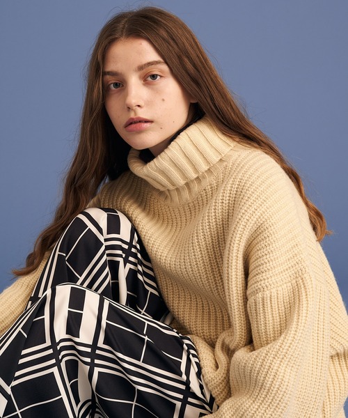 UP START(アップスタート)の「RELAX OFFTURTLE KNIT(ニット/セーター・メンズ・イエロー/ブラック/オフホワイト・FREE)」の2枚目の写真